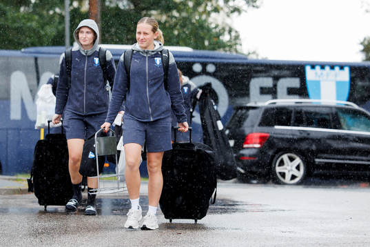 Malmö FFs spelare anländer