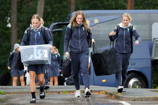Malmö FFs spelare anländer