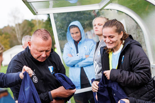 Malmö FFs lagledare Anders Nilsson och Sarah Mellouk