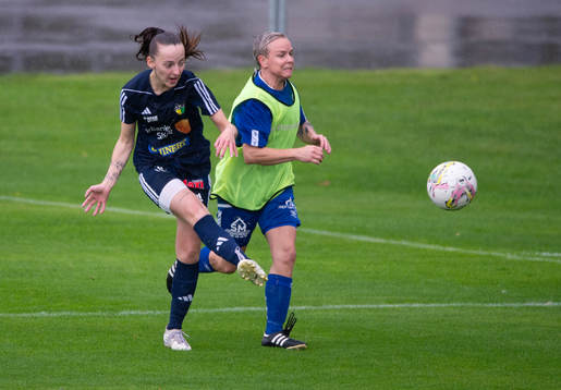 i matchen i division 3 Skåne Norra för damer mellan FC