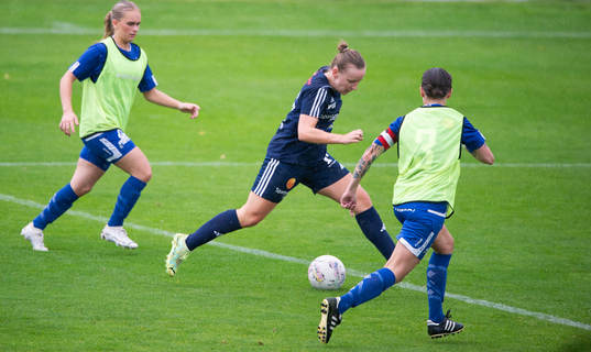 i matchen i division 3 Skåne Norra för damer mellan FC