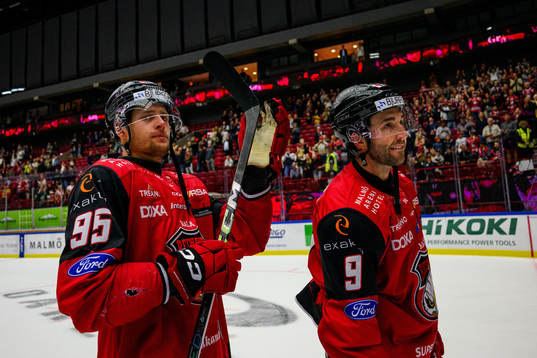 Malmö Redhawks Carl Persson och Alan Quine