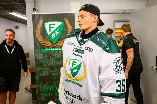 Färjestads målvakt Carl Lindbom