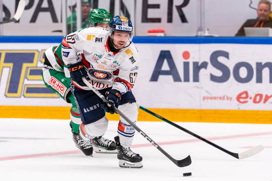 +vävä67+under ishockeymatchen i SHL mellan Rögle och