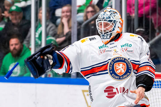 Växjös målvakt Emil Larmi