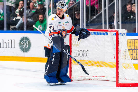Växjös målvakt Emil Larmi