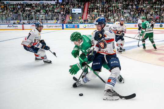 Rögles Adam Engström och Växjös Joel Persson
