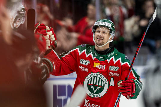Frölundas Nicklas Lasu jublar