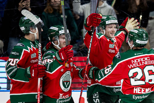Frölundas Carl Klingberg jublar
