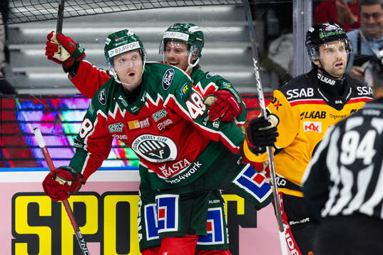 Frölundas Carl Klingberg jublar