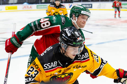 Frölundas Carl Klingberg och Luleås Jesper Sellgren