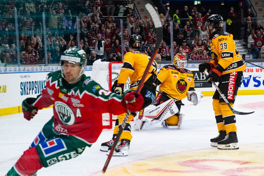 Luleås målvakt Joel Lassinantti deppar