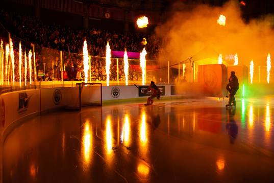 Frölundas intro innan ishockeymatchen i SHL mellan