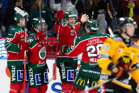Frölundas Carl Klingberg jublar