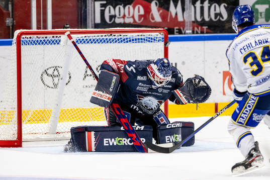 Leksands Peter Cehlarik gör 0-3