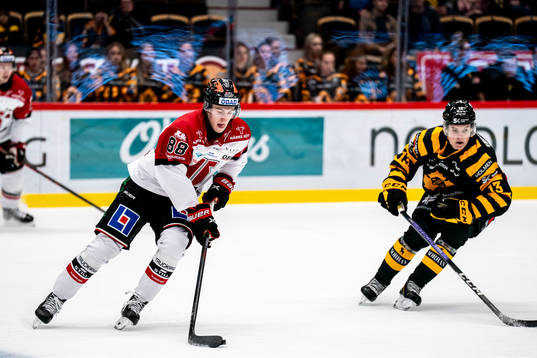 Örebros Jonathan Lekkerimäki och Skellefteås Theo Keilin