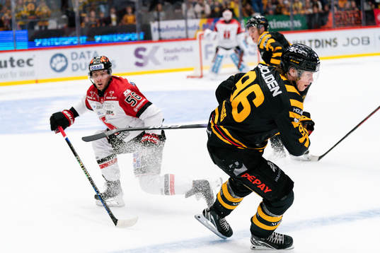 Örebros Robin Norell och Skellefteås Rickard Hugg
