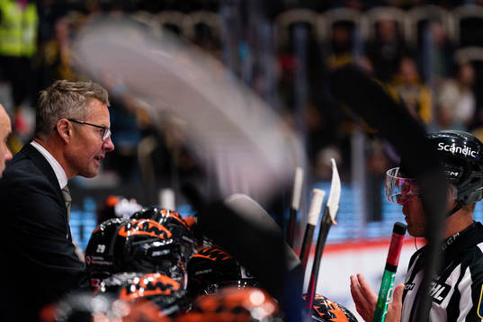 Örebros tränare Johan Hedberg