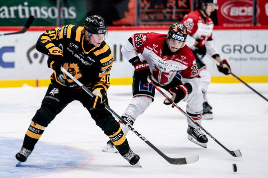Skellefteås Anton Heikkinen och Örebros Hannes Björninen