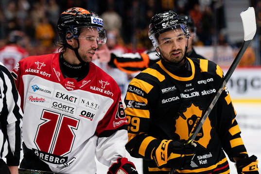 Örebros Mathias Bromé och Skellefteås Dylan Sikura