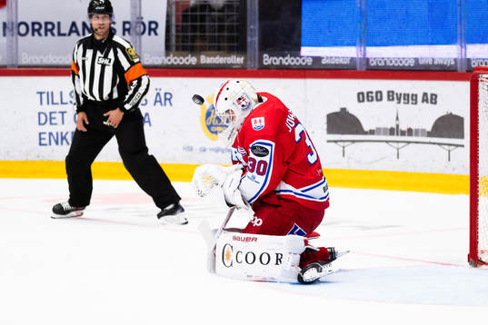 Timrås målvakt Jacob Johansson