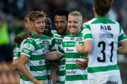Västerås SKs Patric Åslund jublar