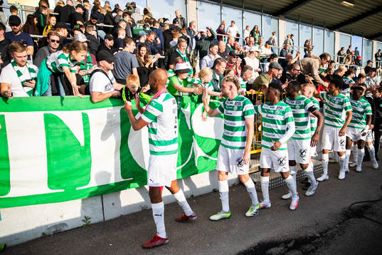 Västerås SKs spelare jublar