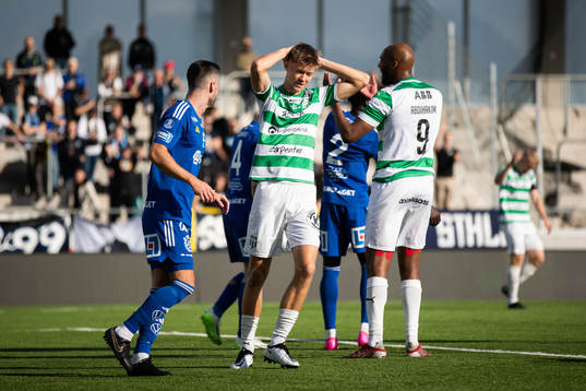 Västerås SKs Patric Åslund deppar