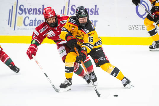 Modos Vendula Pribylova och Luleås Petra Nieminen