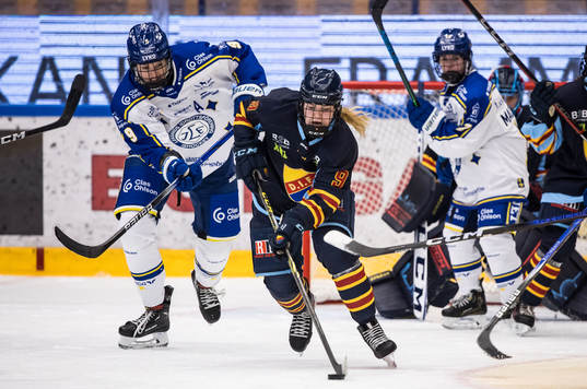 Djurgårdens Linnea Natt Och Dag och Leksands Lore Baudrit