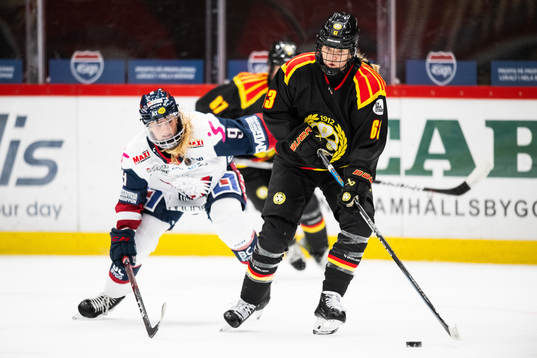 Linköpings Josephine Asperup och Brynäs Josefine Jakobsen