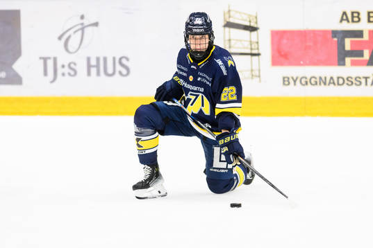 HV71s Suvi Käyhkö