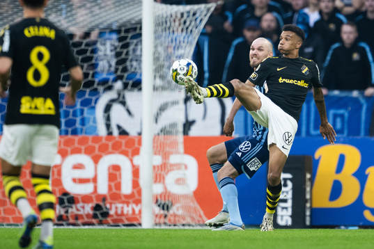 Djurgårdens Marcus Danielson och AIKs Rui Modesto