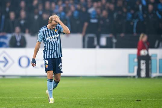 Djurgårdens Oskar Fallenius deppar