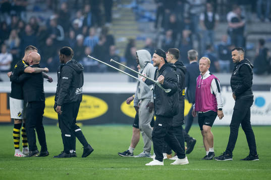 AIKs John Guidetti jublar
