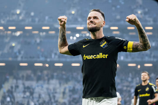 AIKs Alexander Milosevic jublar