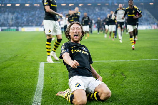 AIKs Axel Björnström jublar