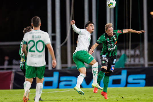 Hammarbys Jusef Erabi och Varbergs Hampus Zackrisson