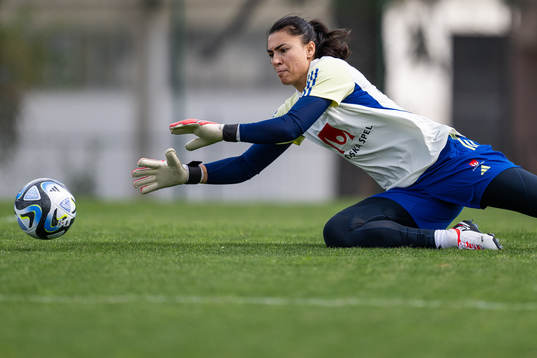 Goalkeeper Zecira Musovic of the Swedish women’s National