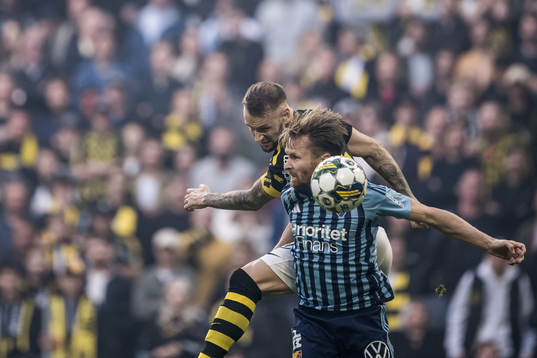 AIKs Alexander Milosevic och Djurgårdens Jacob Une Larsson