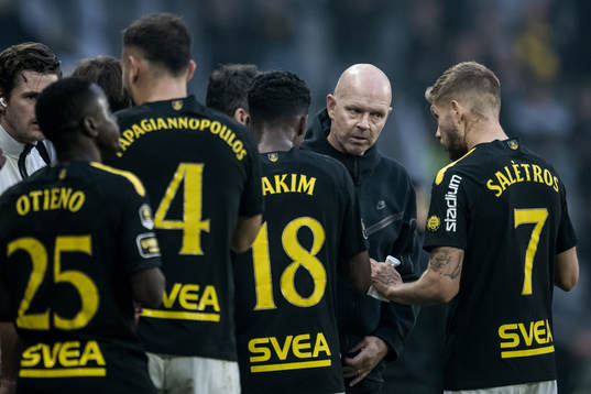 AIKs tränare Henning Berg