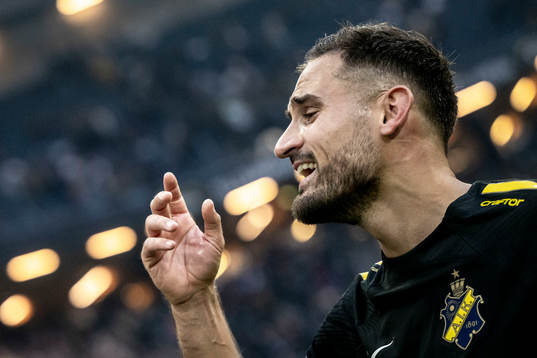 AIKs Sotirios Papagiannopoulos jublar