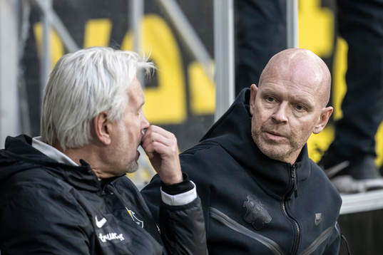 AIKs tränare Henning Berg