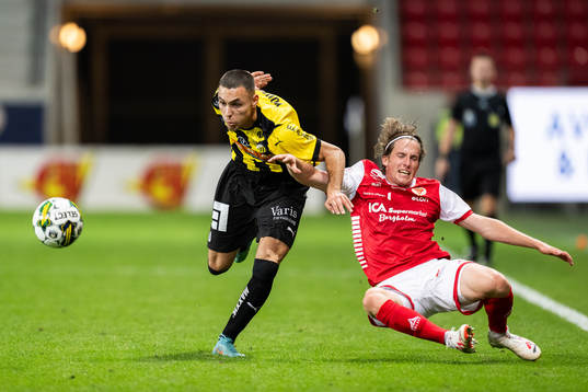 Häckens Ali Youssef och Kalmars Johan Karlsson