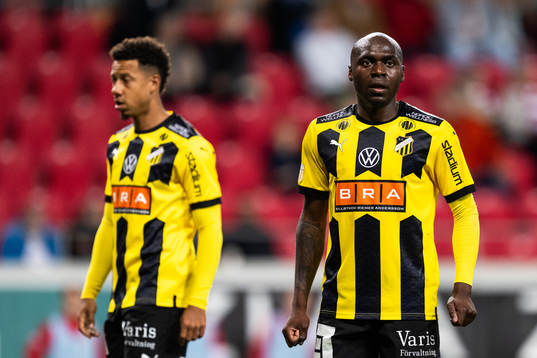 Häckens Tobias Sana och Edward Chilufya deppar