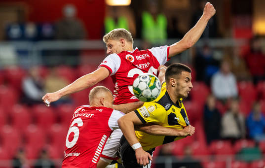 Bläddra bland fler bilder av Fotboll, Allsvenskan, Kalmar - Häcken
