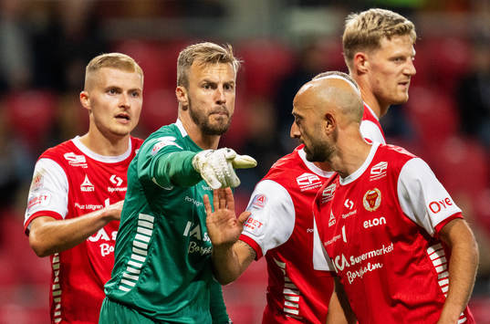 Kalmars målvakt Ricardo Friedrich