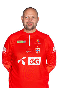 Magnus Myntevik, doctor of the Norwegian women’s national