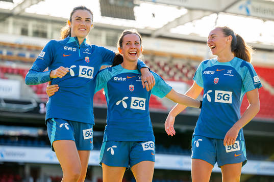 Ingrid Syrstad Engen, Tuva Hansen and Marit Bratberg Lund