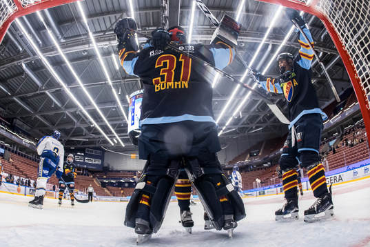 Djurgårdens spelare jublar